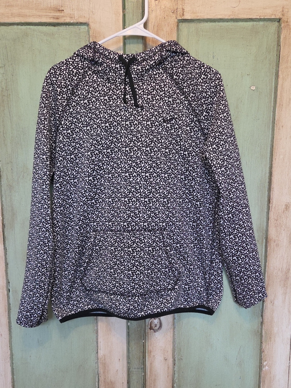Nike Therma-Fit Black & White Dotted Hooded Sweater